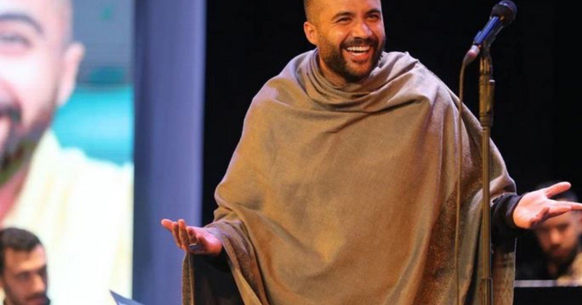 شاهد .. علي الألفي يحيي حفلا ضخما ويعلق "أول حفل حقيقي في حياتي"