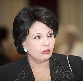 شاهد .. فردوس عبد الحميد تنضم الى فريق "عملة نادرة"