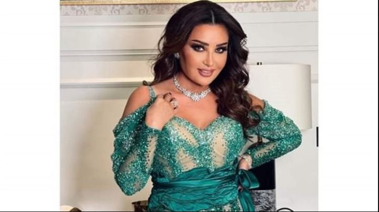 مسرح المجاز يصعد بالمطربة لطيفة للتريند