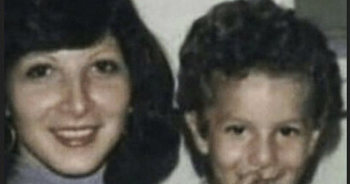 شاهد .. خمنوا من هذا الطفل الذي أصبح ممثلا شهيرا