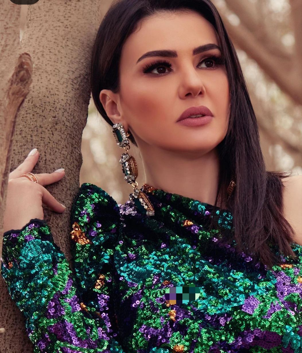 دينا فؤاد :” صحيت لاقيت البيت غرقان”