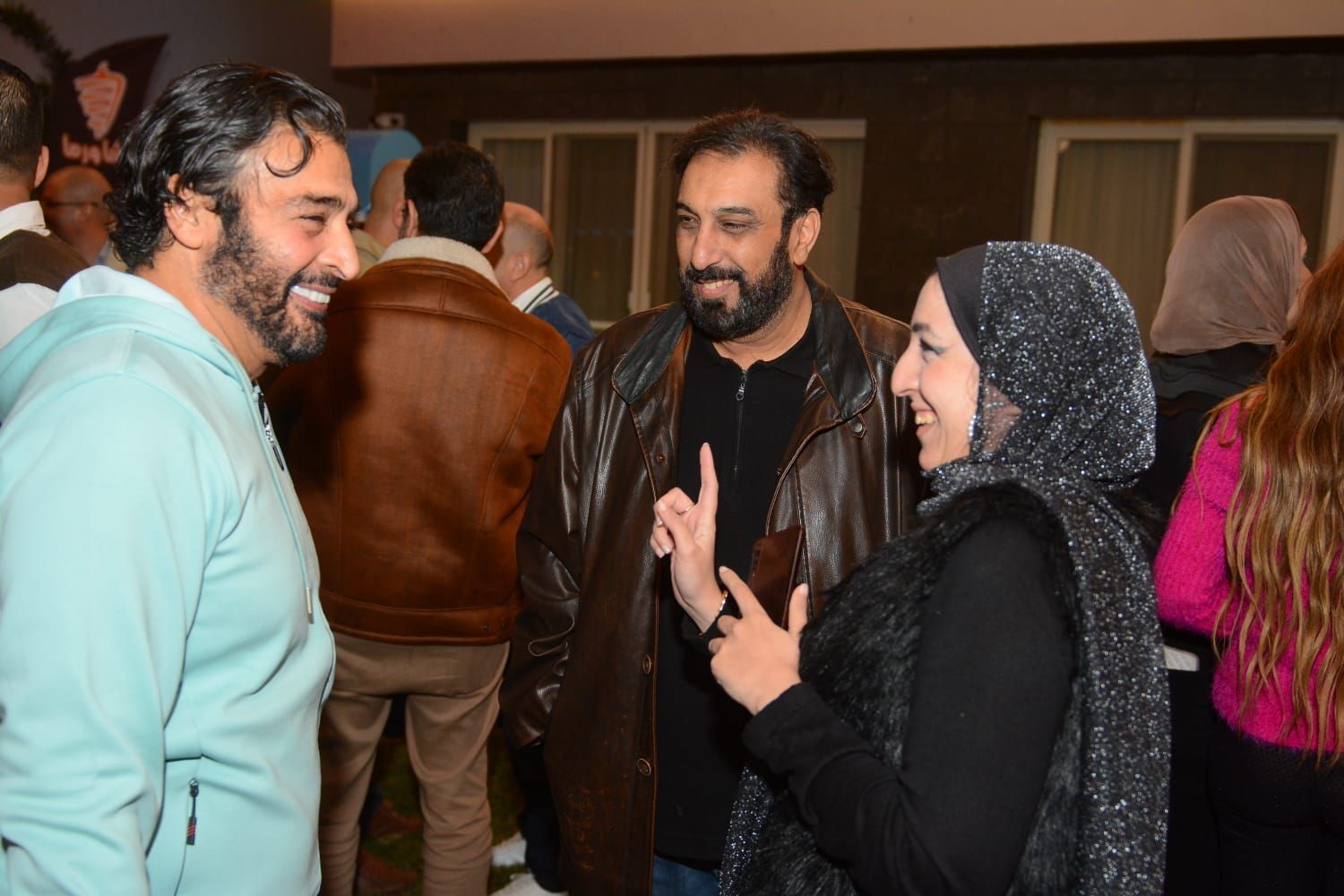 وصلة رقص لـ أكرم حسني علي أغنيته ” ستو أنا ” – شاهد