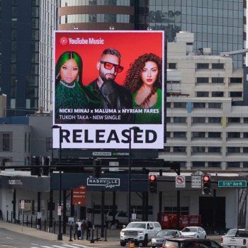 شاهد .. ميريام فارس ونيكي ميناج ومالوما يكتسحون شوارع العالم