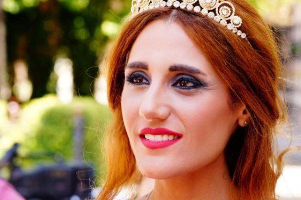 شاهد .. خاص الفن- سالي بسمة: جمالي عشرة من عشرة وأتغزل بنفسي أمام المرآة