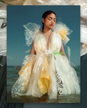 شاهد .. مي الغيطي تفاجئ الجمهور بفستان من الأكياس البلاستيكية الشفافة لهذا السبب