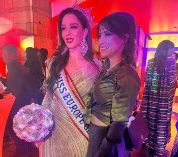 شاهد .. بالفيديو- لحظة انتخاب لبنانية ملكة جمال أوروبا العالمية لعام 2023.. رفعت علم لبنان على المسرح