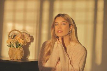 شاهد .. ستتفاجأون..إبنة أندريه سكاف وسوسن أبو عفار تنافس أجمل نساء العالم بجمالها! -بالصور