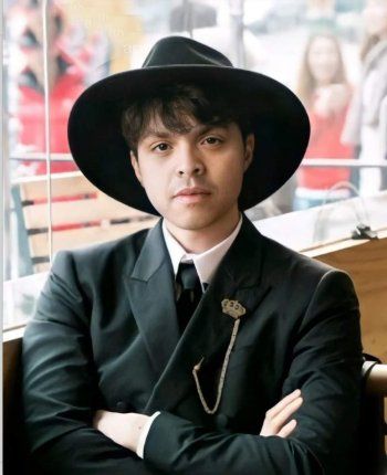 شاهد .. بالصورة - محمد هنيدي يهنىء المنتخب الكوري بفوزه على البرتغال على طريقته