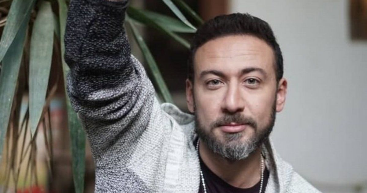 شاهد .. خاص الفن- عابد عناني : لا أطيق شخصيتي في "بيت فرح" !