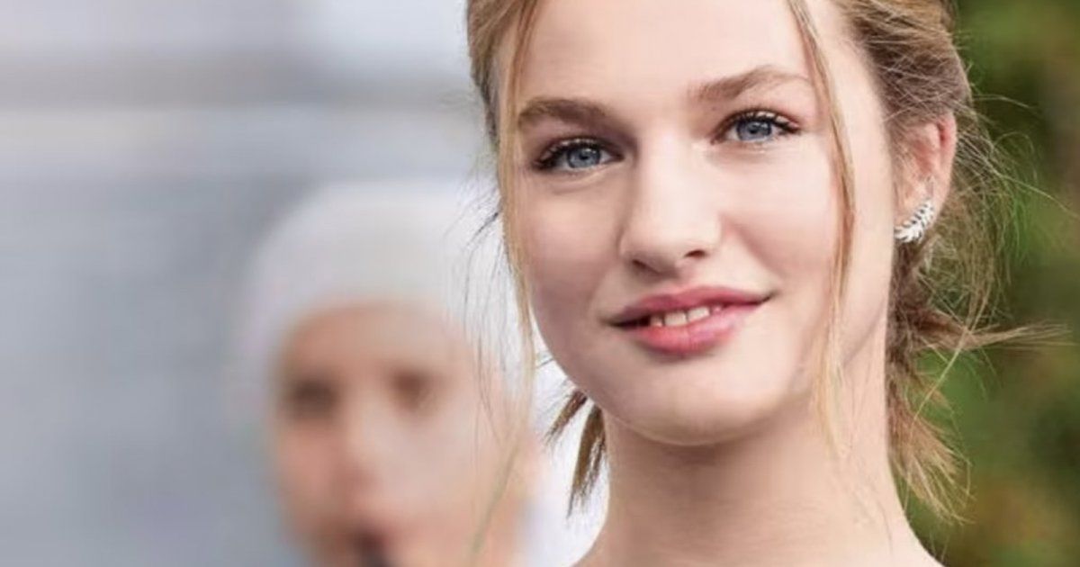 شاهد .. إبنة ملك إسبانيا تقع بحب هذا الاعب...تعرفوا عليه