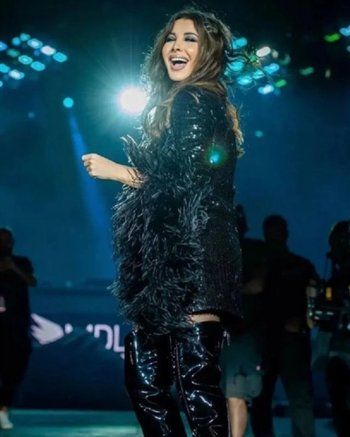 شاهد .. سعر خيالي لإطلالة نانسي عجرم الاخيرة في الرياض