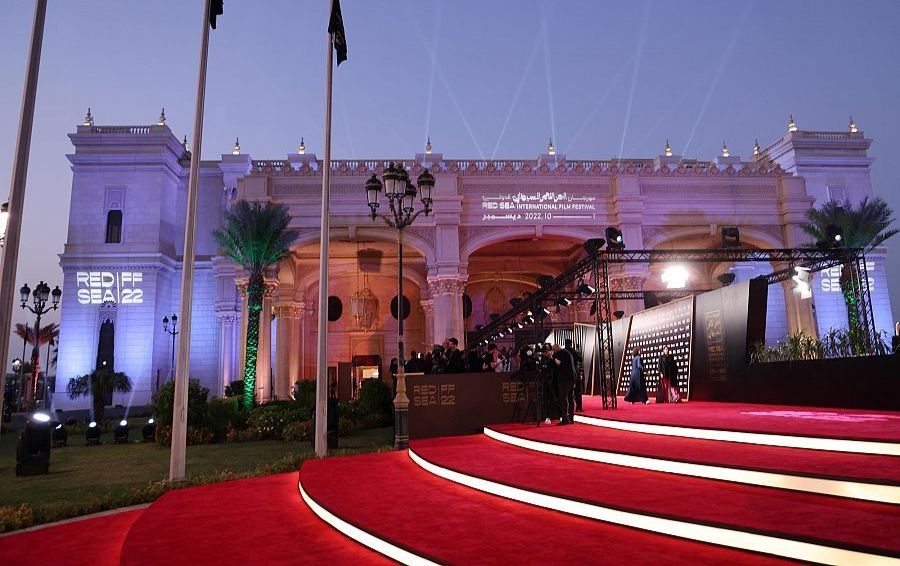41 فيلما تشارك في مسابقة “البحر الأحمر السينمائي الدولي” للأفلام الطويلة والقصيرة