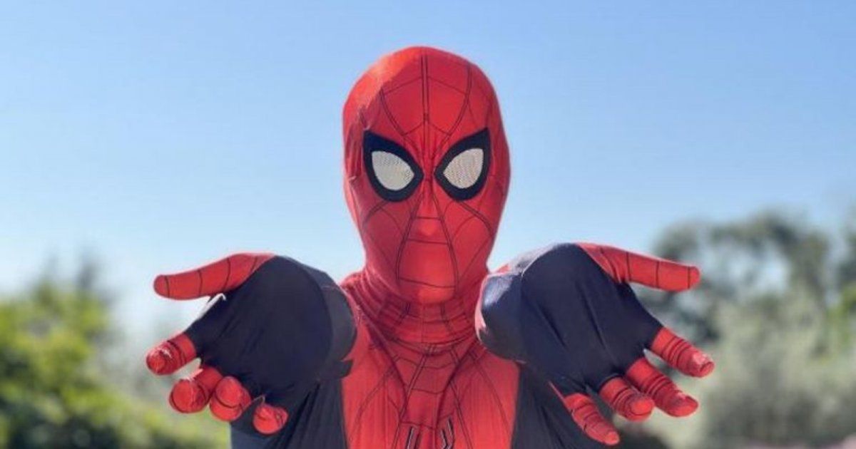 شاهد .. الأمير هاري يتصدر بعد إرتدائه بدلة سبايدر مان....وهذا ما قاله