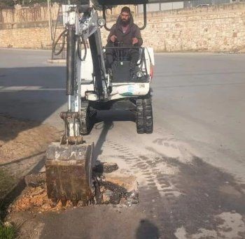 شاهد .. وائل كفوري يزيّن الشارع الخاص بإسمه بمناسبة الاعياد وهكذا بدا - بالصور