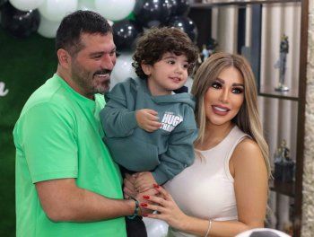 شاهد .. إبن يزن السيد ولمى الرهونجي يخطف الأنظار بخفة دمه.. بالصور