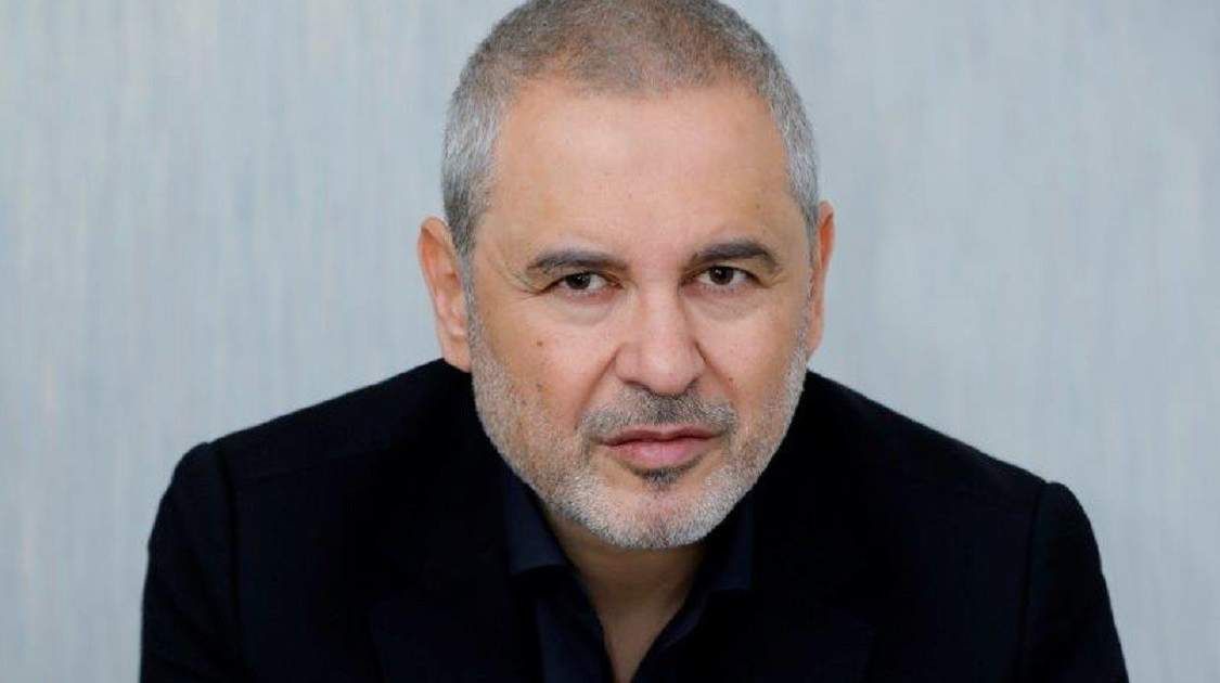 شاهد .. الظهور الأول لـ حفيد إيلي صعب الذي يحمل اسمه! -بالصورة