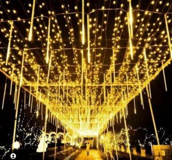 شاهد .. وائل كفوري يزيّن الشارع الخاص بإسمه بمناسبة الاعياد وهكذا بدا - بالصور