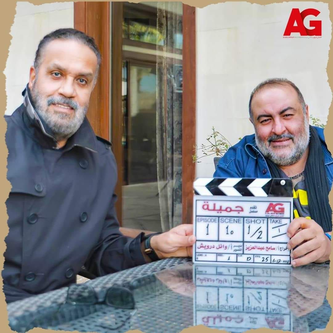 الجميلة سوسن بدر تظهر في كواليس مسلسلها الجديد بالباروكة – صورة