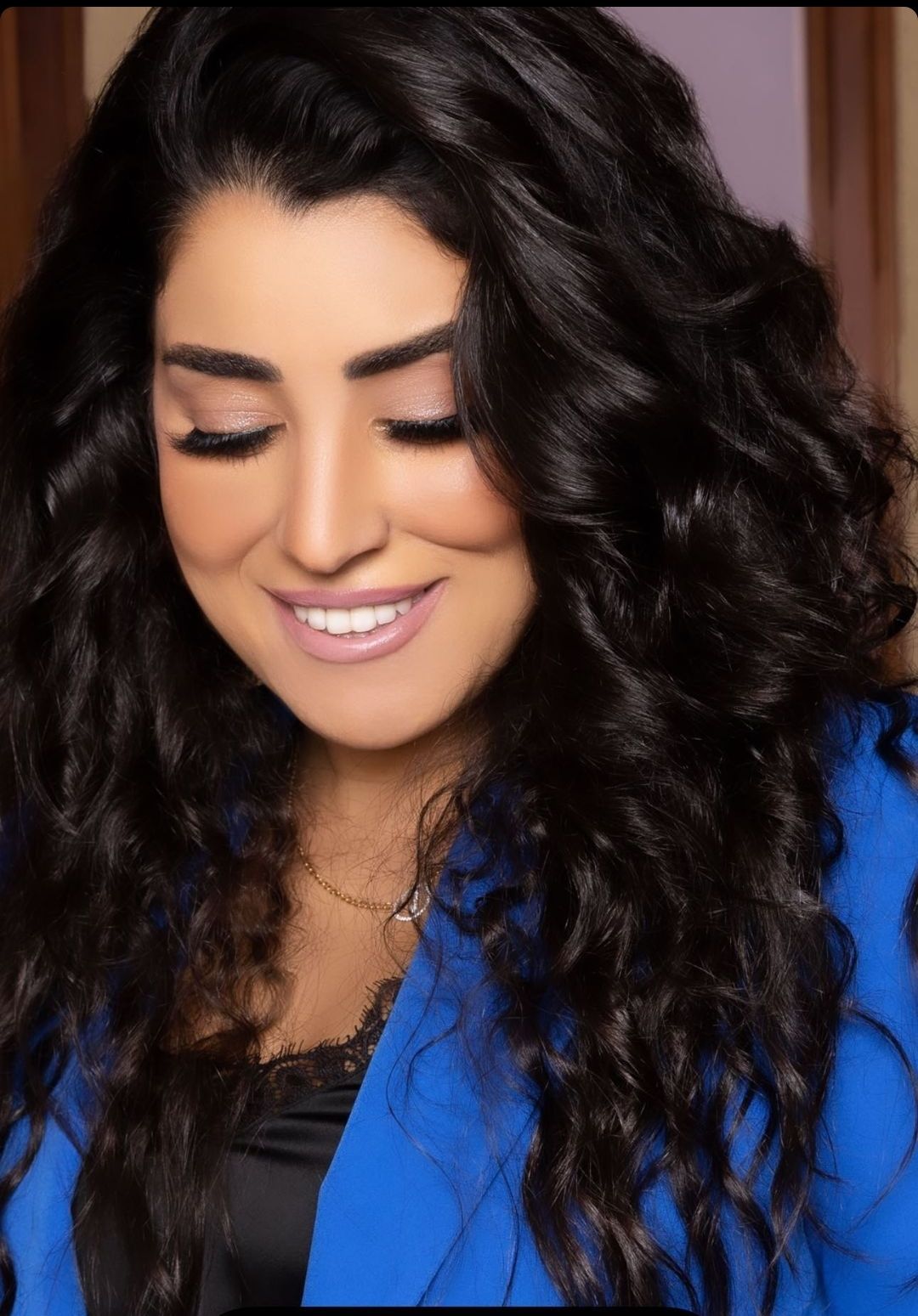 أيتن عامر أثبتت إن الطلاق بيحلي – شاهد