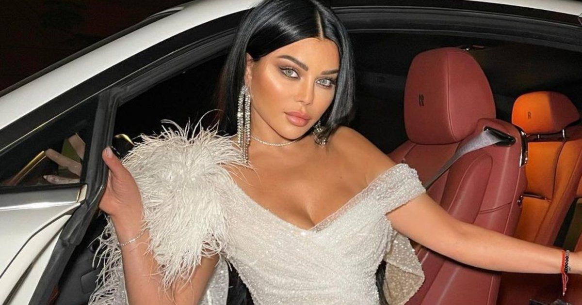 شاهد .. هيفا وهبي "جمال جاذبية وكاريزما"-بالفيديو