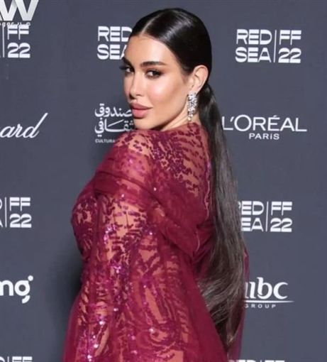 القمر بتاعنا ” ياسمين صبري ” اجمل واحدة في مهرحان البحر الأحمر