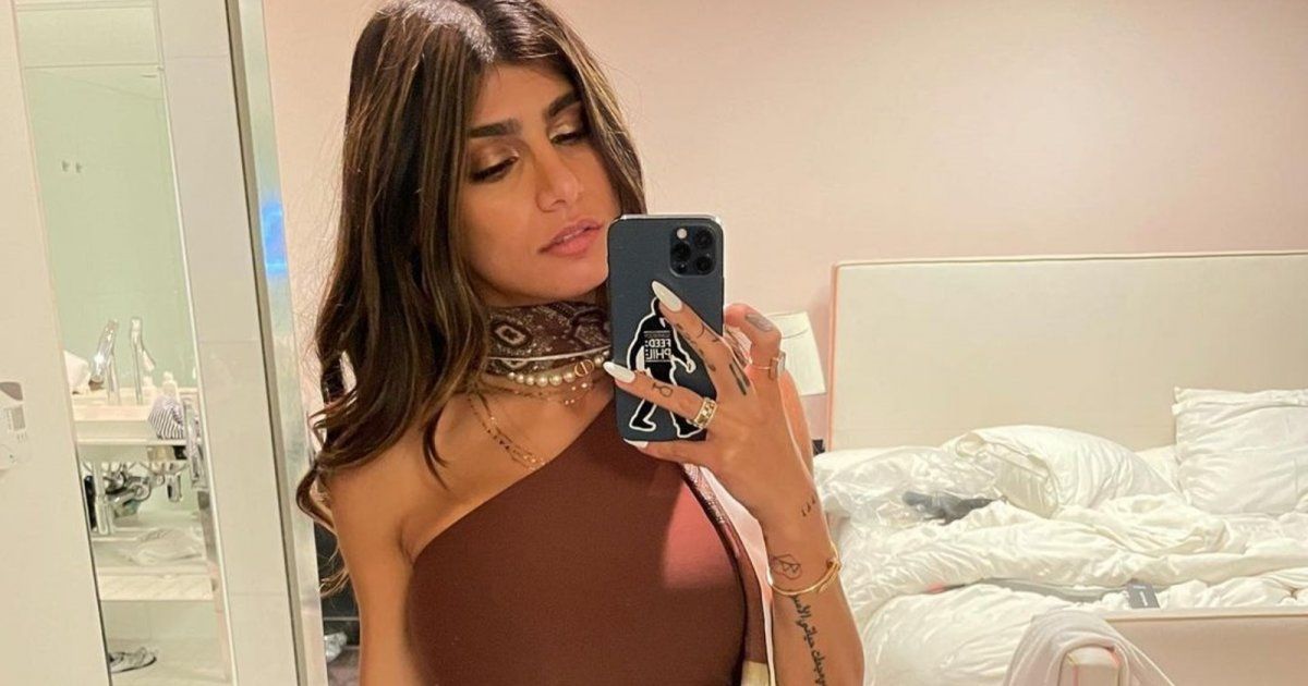 شاهد .. تعرفوا إلى وظيفة ميا خليفة الجديدة بعد إعتزالها الأفلام الإباحية