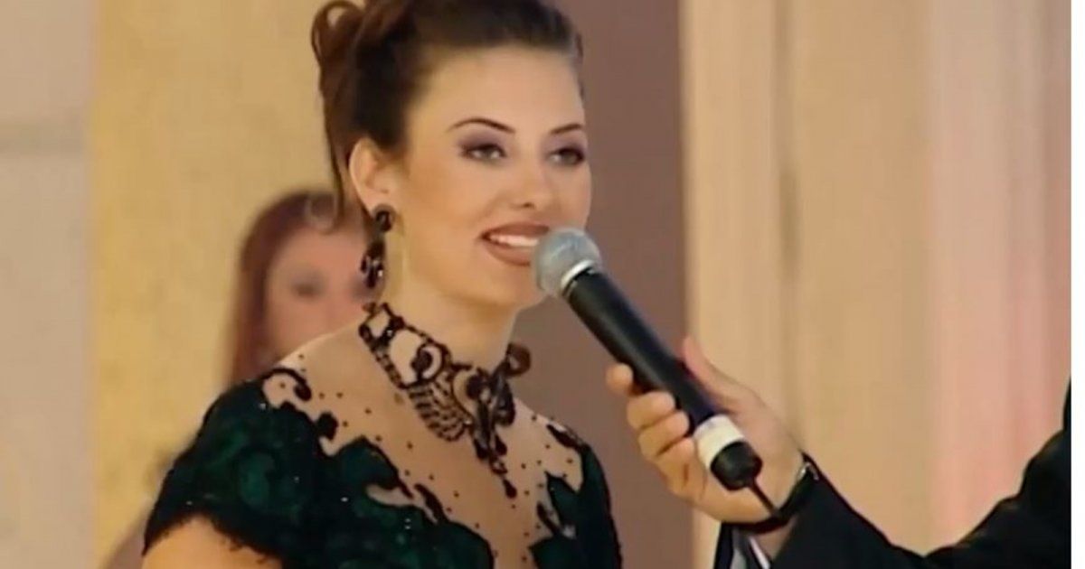 شاهد .. كليمانس أشقر .. كيف أصبحت ملكة جمال لبنان 1998 بعد سنوات على انتخابها؟ - بالصور