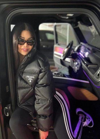 شاهد .. إطلالة هيفا وهبي الرياضية الجميلة بآلاف الدولارات .. تعرفوا على تفاصيلها