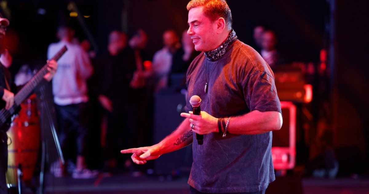 شاهد .. عمرو دياب يحيي حفل ناجح في الدوحة.. وإبنتها كنزي تشعل الأجواء