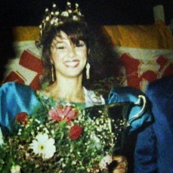 شاهد .. صور من لحظة إنتخاب زوجة عاصي الحلاني ملكة جمال لبنان...جمالها خطف الأنظار