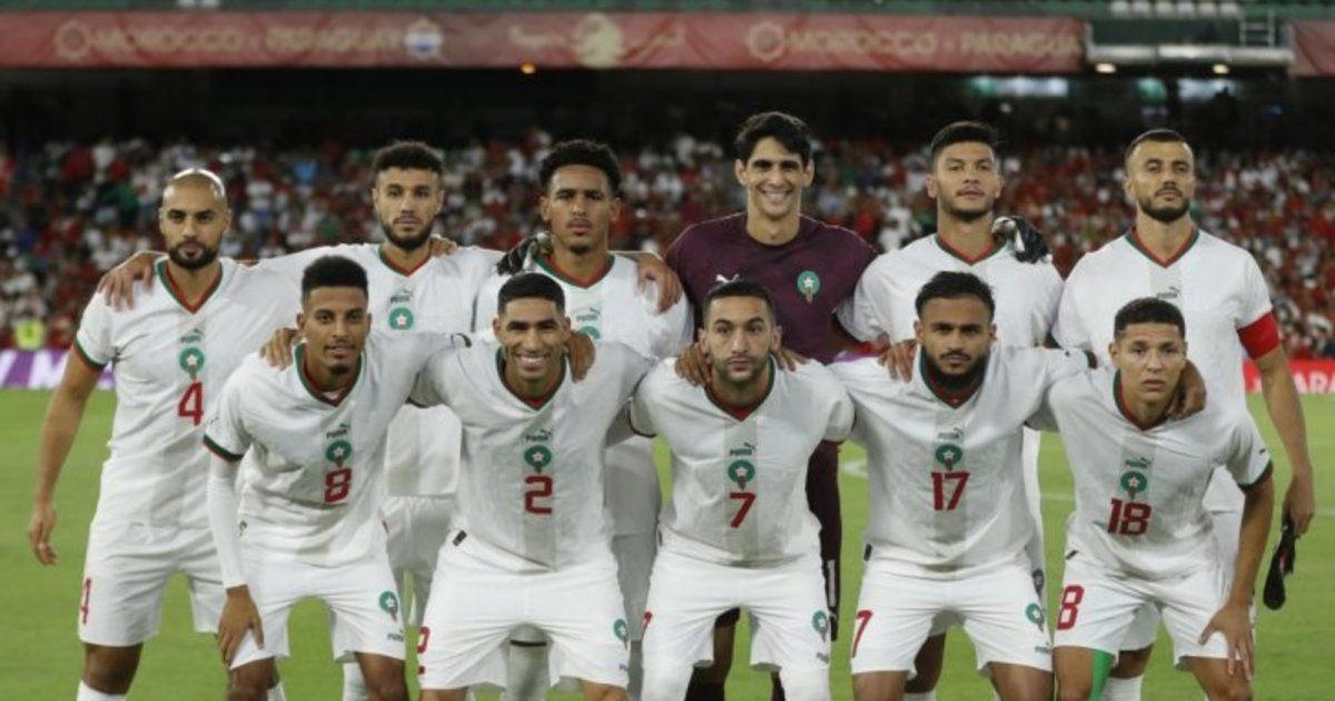 شاهد .. هكذا ودع نجوم الفن منتخب المغرب ودعم كبير لهم