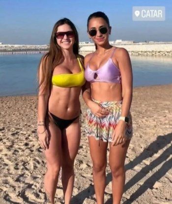 شاهد .. بالصور- أجرأ ما إرتدته زوجة ميسي في قطر .. هوت شورت ومايوه!