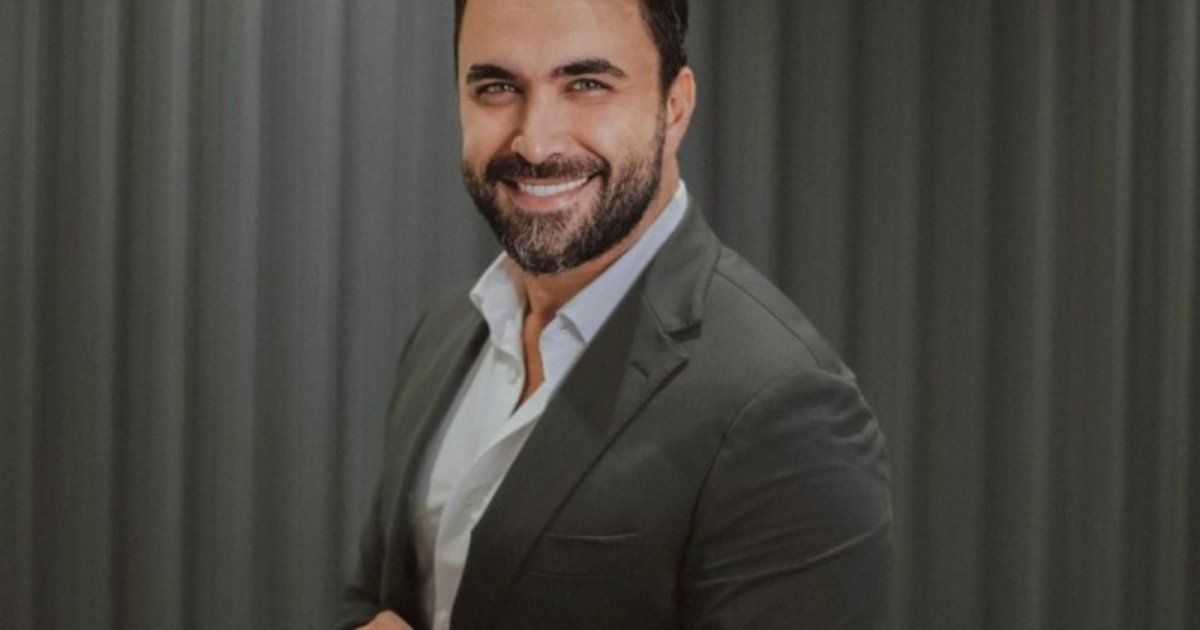 شاهد .. نادر الأتات يحيي ثلاث حفلات في لبنان مستقبلاً العام الجديد