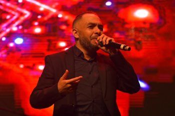 شاهد .. بالصور - محمد عدلي وفضيل وخالد ليندو سوياً في إفتتاحية مهرجان المتوسطي للناظور