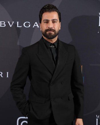 شاهد .. بالصور - معتصم النهار يتألق باللون الأسود ويختار فيدي بإطلالته الأخيرة