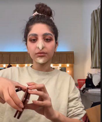 شاهد .. بالصور - مايان السيد تتخرج وتتحول إلى ساحرة