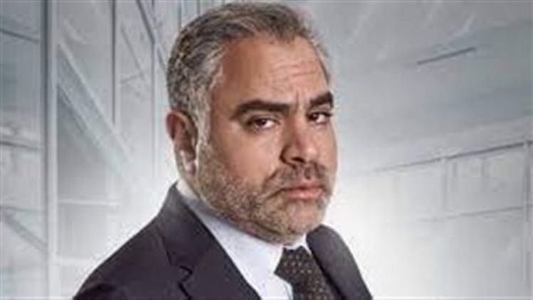 أزمة قلبية تفاجيء محمد شاهين في السعودية: إدعوله بين الحياة والموت