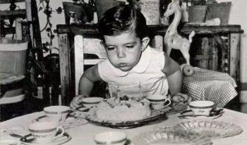 شاهد .. هذا الطفل من أبرز نجوم العالم.. تعرفوا إلى هويته!