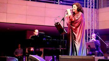 شاهد .. جاهدة وهبه تعيد الأمل للبنانيين في "بيروت ترنّم" - بالصور