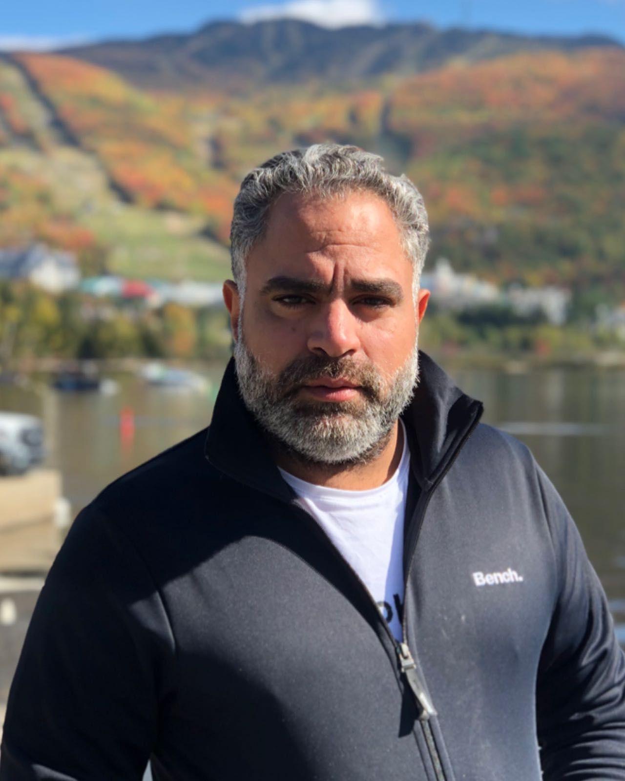 حالة حرجة : الفنان محمد شاهين يصاب بأزمة قلبية عاجلة