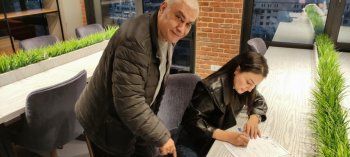 شاهد .. بالصور- علا غانم ومحمد النقلي في بروفات مسلسل "توحة" استعداداً لرمضان 2023