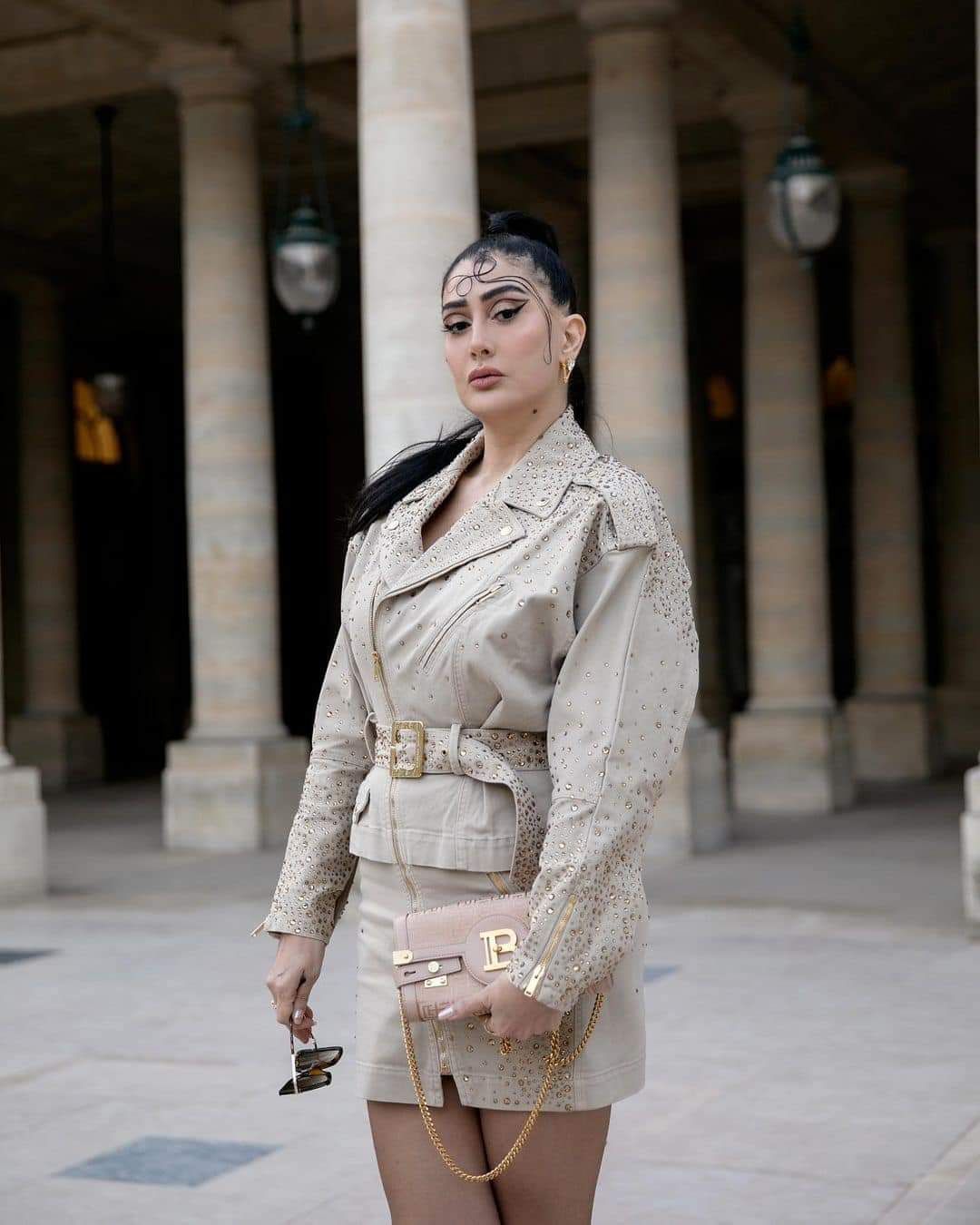 غادة عبدالرازق نزلت صور علي كيفك : فين العريس الجديد