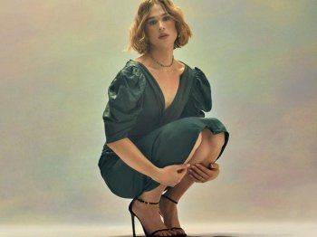 شاهد .. بالصور - نجم شهير تحول الى إمرأة..ارتبط برجل ثم اكتشف انه يحب النساء!