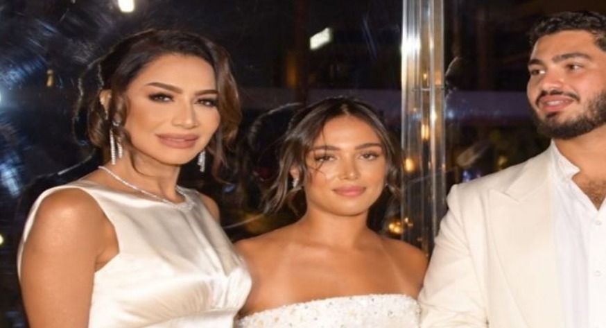 كانت أحلي من العروسة .. بسمة وهبة بقت حما ياولاد : باركوا لـ إبنها