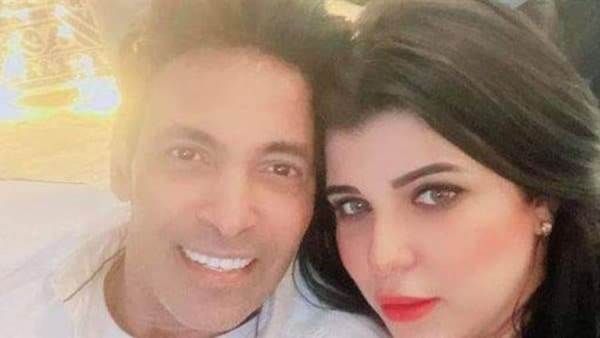 كنا زى الاخوات في السرير.. أسرار طلاق برلنتي وسعد الصغير !