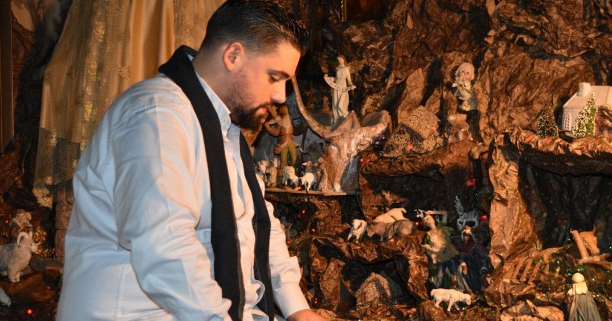 شاهد .. شربل فهمي يطلق ترتيلة مورانتاه بصوته...وهذا ما تمناه للبنان وشعبه