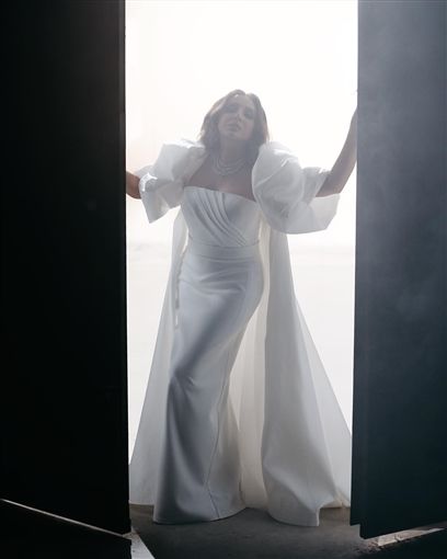 أنغام تنهار من البكاء في حفلها : افتكرت الأزمة الي مرت بيها