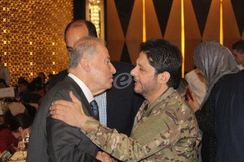 شاهد .. معين شريف يحيي حفل تكريمي لأطفال شهداء الجيش اللبناني