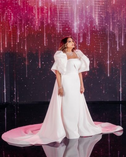 أنغام تنهار من البكاء في حفلها : افتكرت الأزمة الي مرت بيها