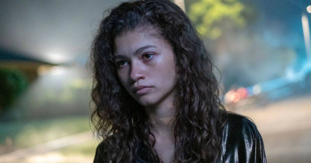 شاهد .. بالفيديو - زيندايا تستقبل عام 2023 بمظهر جديد